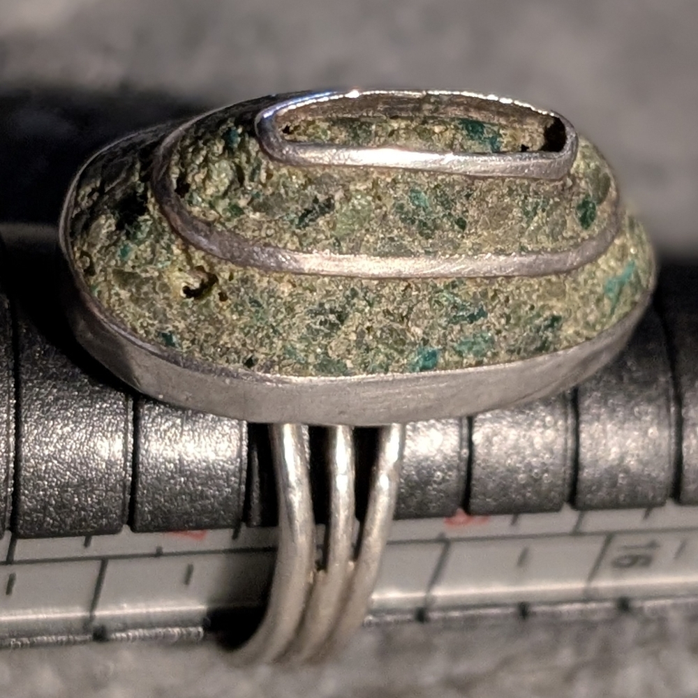Unique Silver and Green Stone Ring